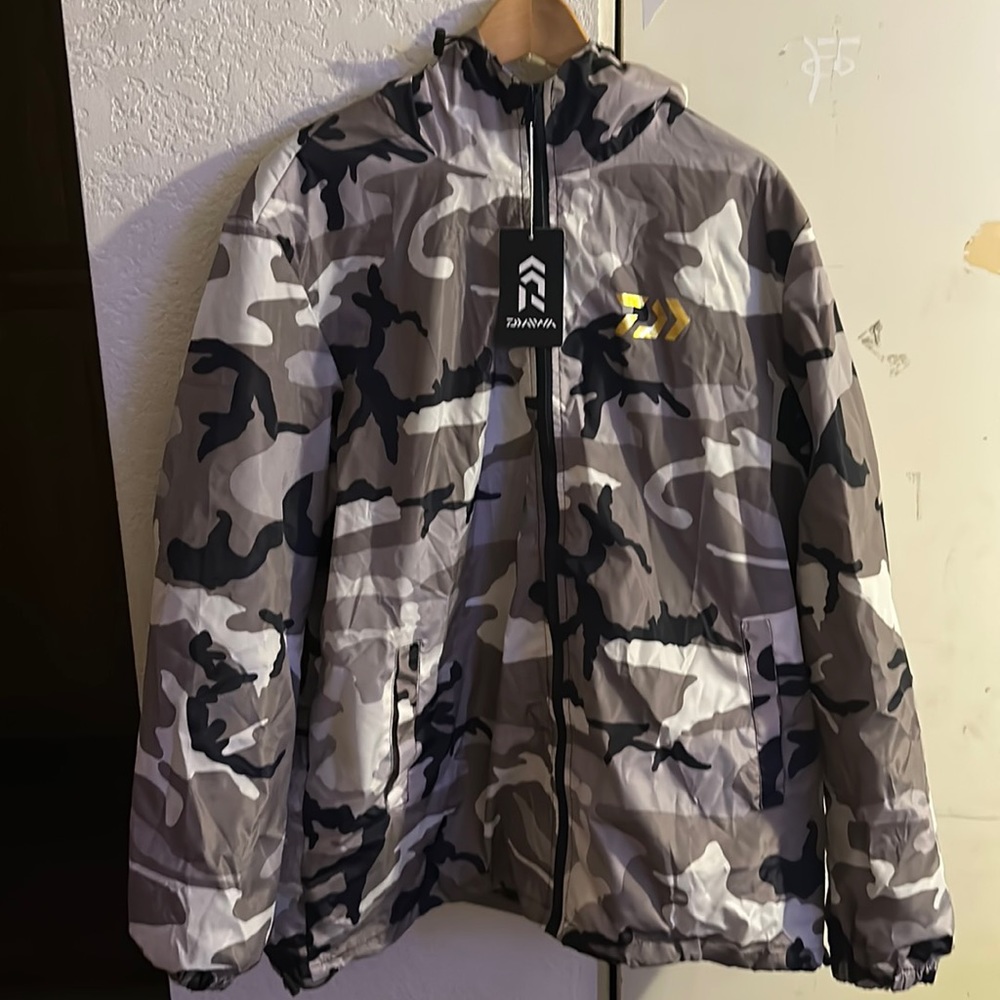 Daiwa camo fishing jacket waterproof